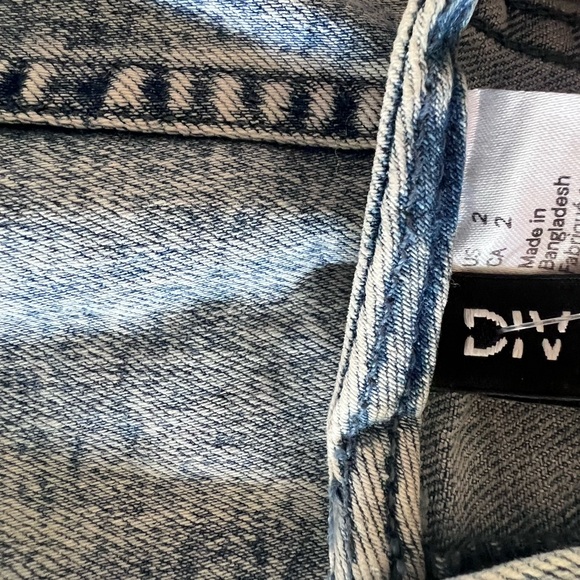 Denim dress - Picture 2 of 3